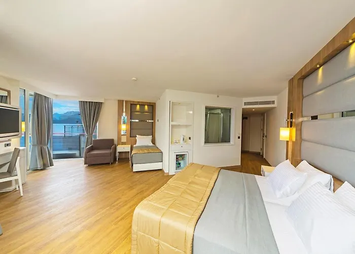 Poseidon Hotel - Adult Only
